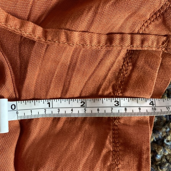 Ann Taylor LOFT linen shorts in beautiful cinnamon color. - Picture 7 of 8